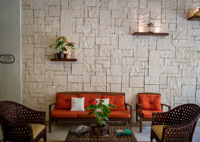 Hotel Petit Lafitte Front & Playa del Carmen