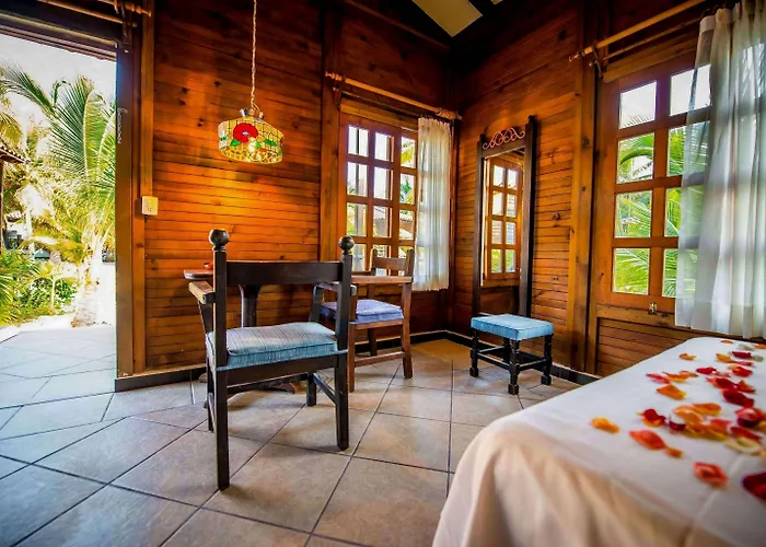 Petit Lafitte Front & 4* Playa del Carmen