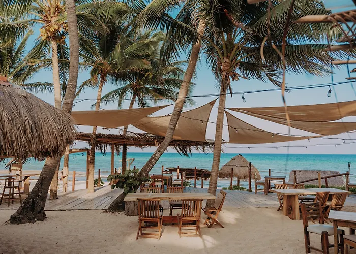 Petit Lafitte Front & 4* Playa del Carmen