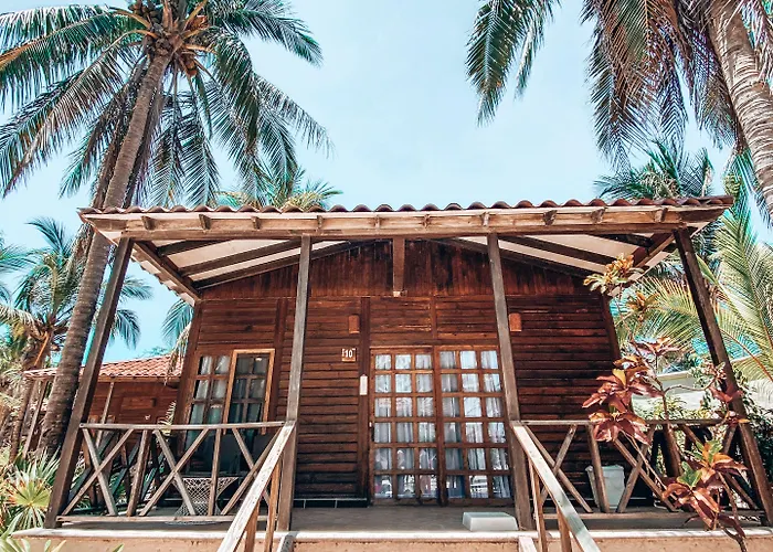 Hotel Petit Lafitte Front & 4*