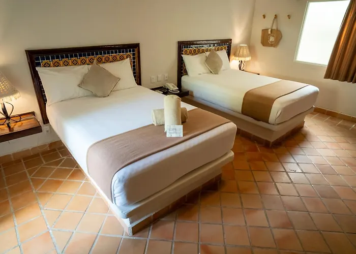 Petit Lafitte Front & Playa del Carmen