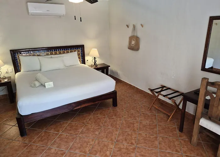 Petit Lafitte Front & Playa del Carmen