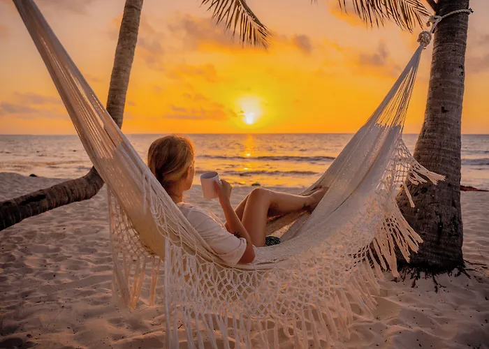 Petit Lafitte Front & Hotel Playa del Carmen